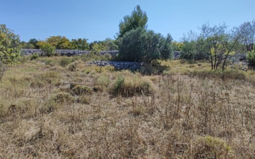 Čiovo – atraktivno poljoprivredno zemljište 4.230 m²